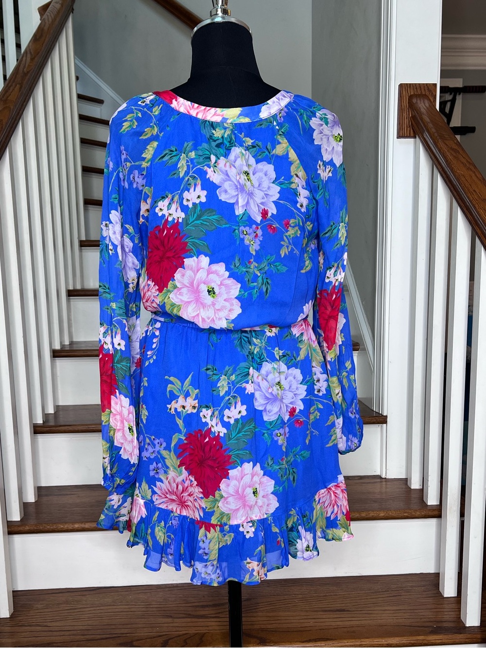 Yumi Kim Blue Floral Long Sleeve Ruffle Hem Mini Dress Size 2 - Picture 3 of 8